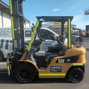 Used CAT 2.5T LPG Forklift - GPE25NT-C