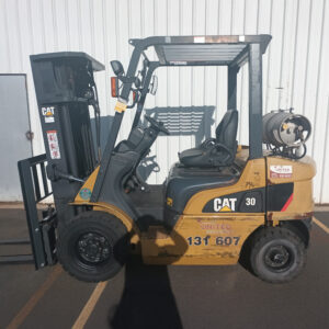 Used CAT 2.5T LPG Forklift - GPE25NT