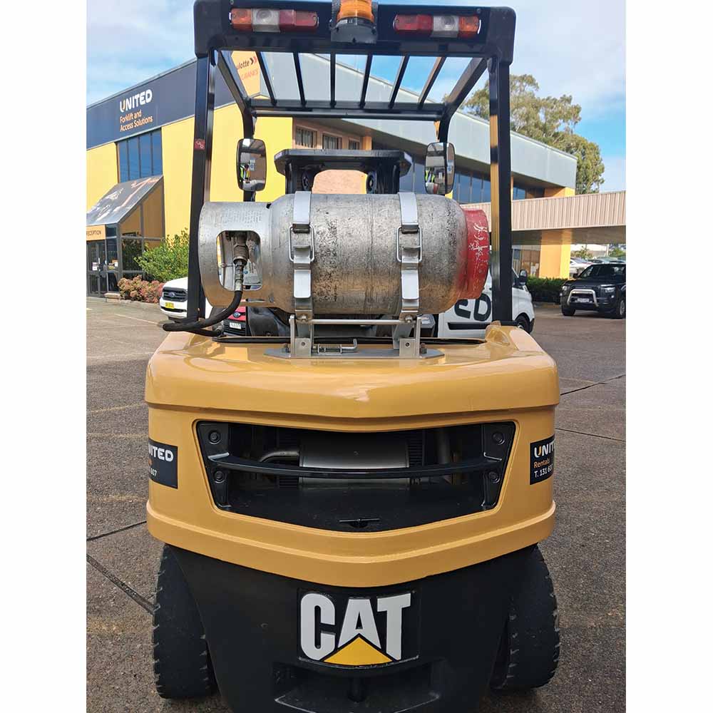 Used Cat 2.5T LPG Forklift 2010 GPE25NT - Image 3