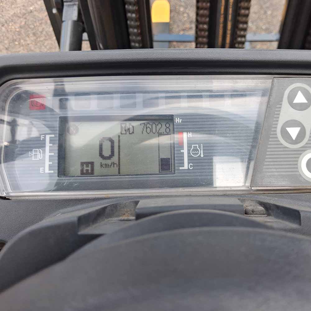 Used Cat 2.5T LPG Forklift 2010 GPE25NT - Image 6
