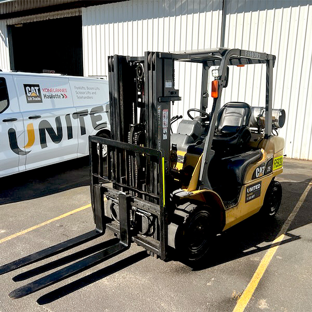 Used Cat 2.5T LPG Forklift – GPE25NT - Image 3
