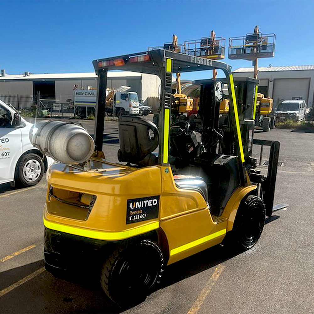 Used Cat 3.0T LPG Forklift - GP30NT-C - Image 4