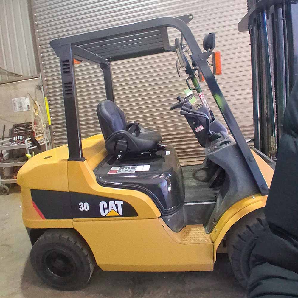 Used Cat 3.0T Diesel Forklift - DP30NT-C - Image 5