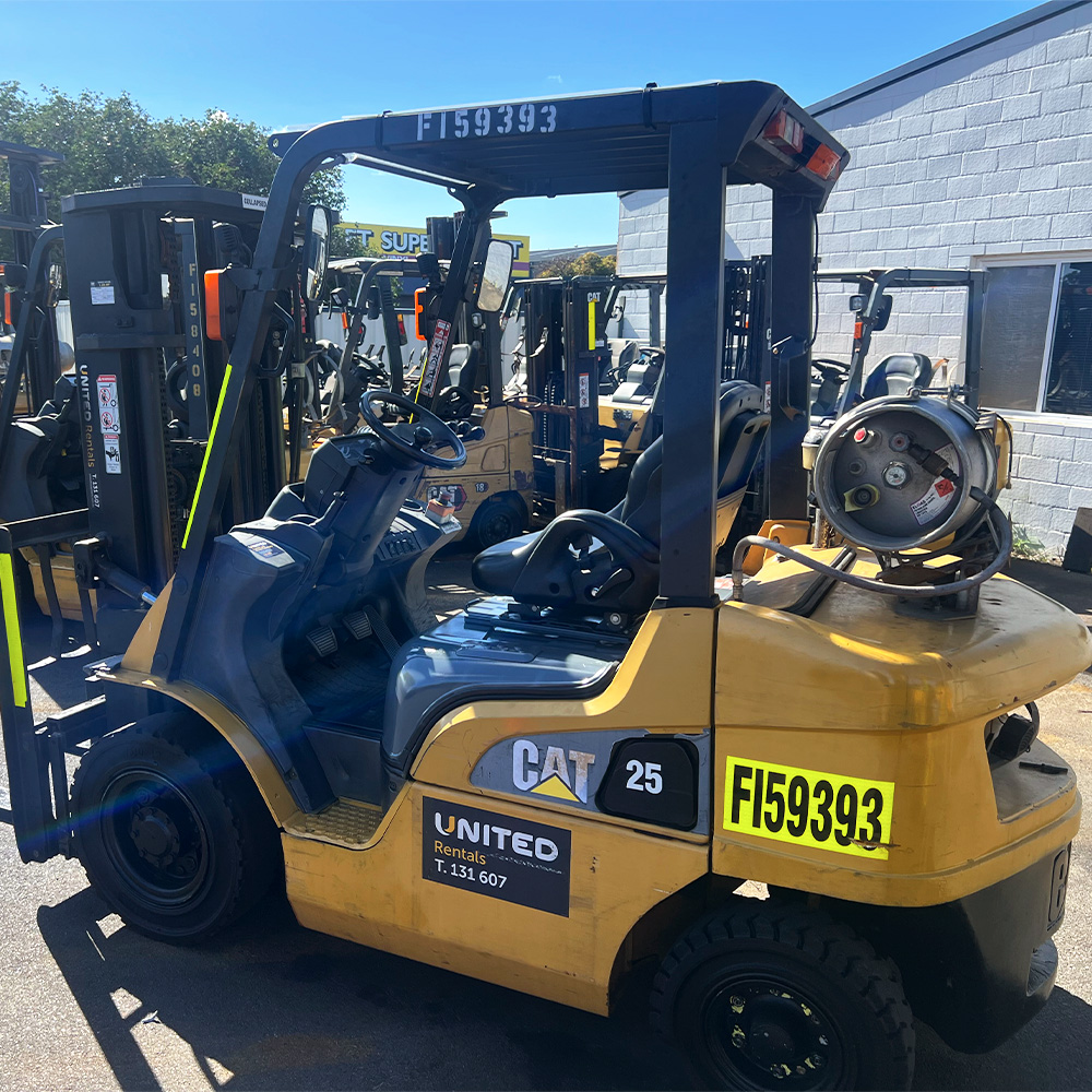 Used Cat 2.5T LPG Forklift – GPE25NT - Image 4