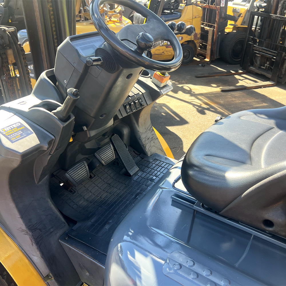 Used Cat 2.5T LPG Forklift – GPE25NT - Image 7