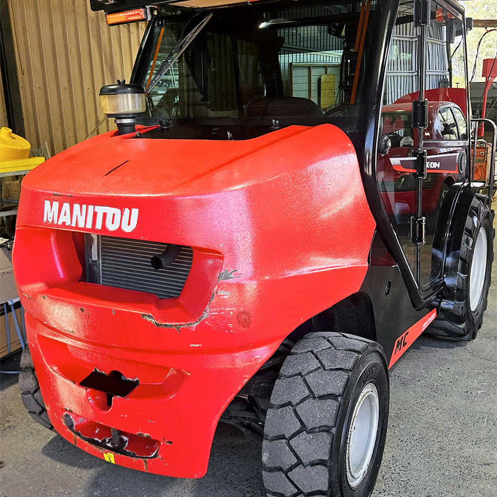 Used Manitou 3.0T Diesel Forklift - MCX 30-4