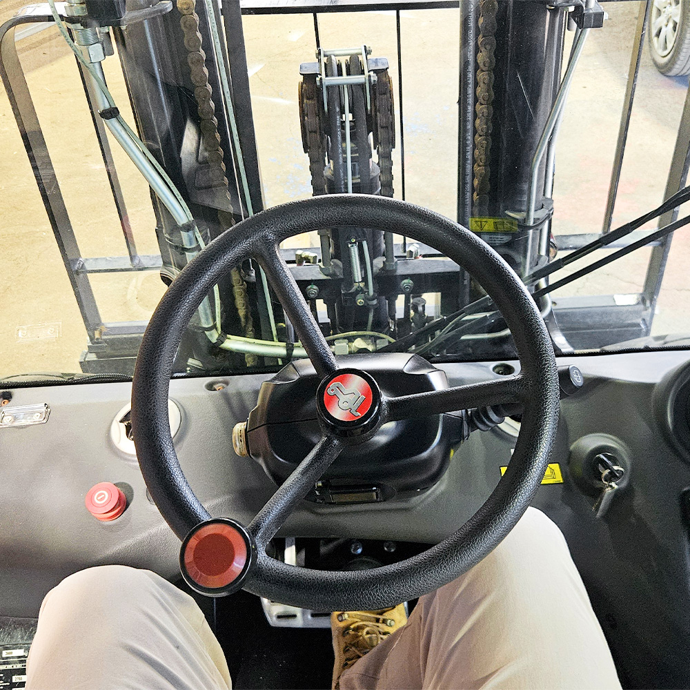 Used Manitou 3.0T Diesel Forklift - MCX 30-4 - Image 7