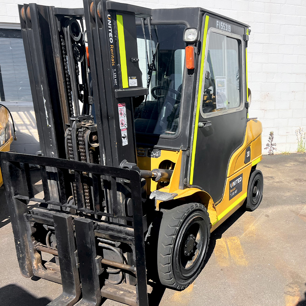 Used Cat 3.0T LPG Forklift - GP30NT-C - Image 2