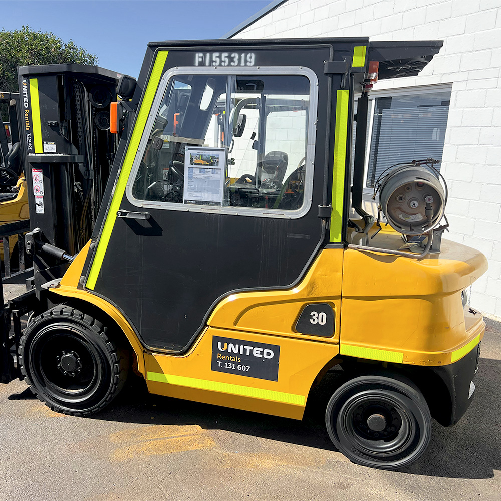 Used Cat 3.0T LPG Forklift - GP30NT-C - Image 4