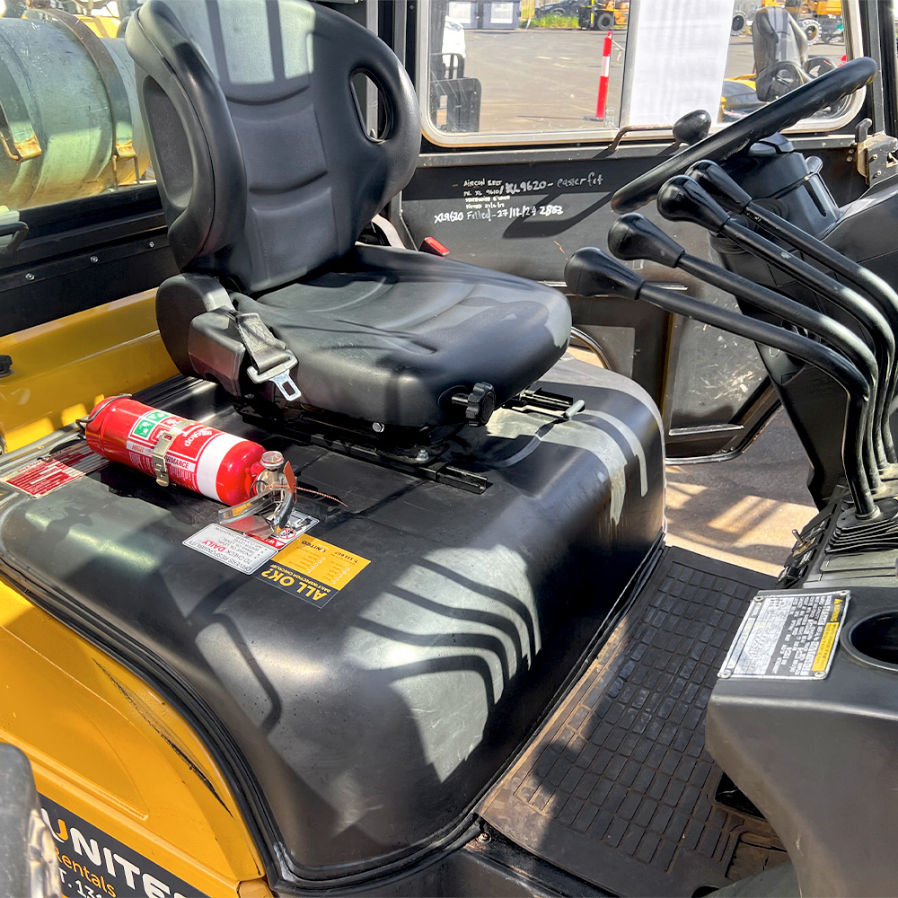 Used Cat 3.0T LPG Forklift - GP30NT-C - Image 7