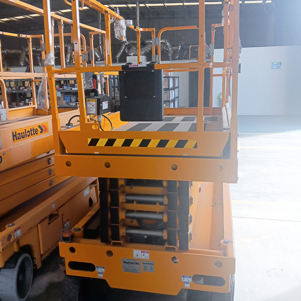 Used Haulotte Compact 12 Electric Scissor Lift - Image 2