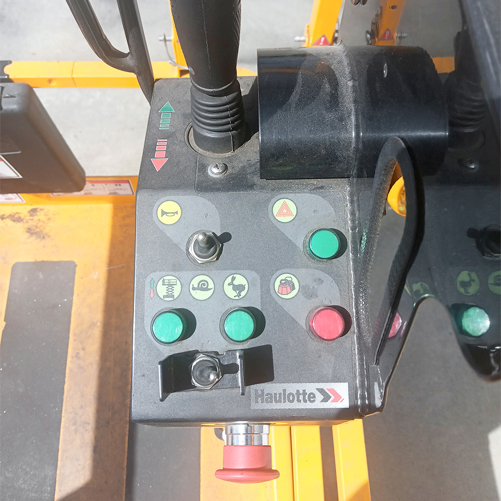 Used Haulotte Compact 12 Electric Scissor Lift - Image 5