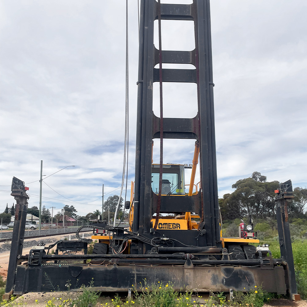 Used Omega 10T Diesel Container Handler - 7ECH-10 - Image 8