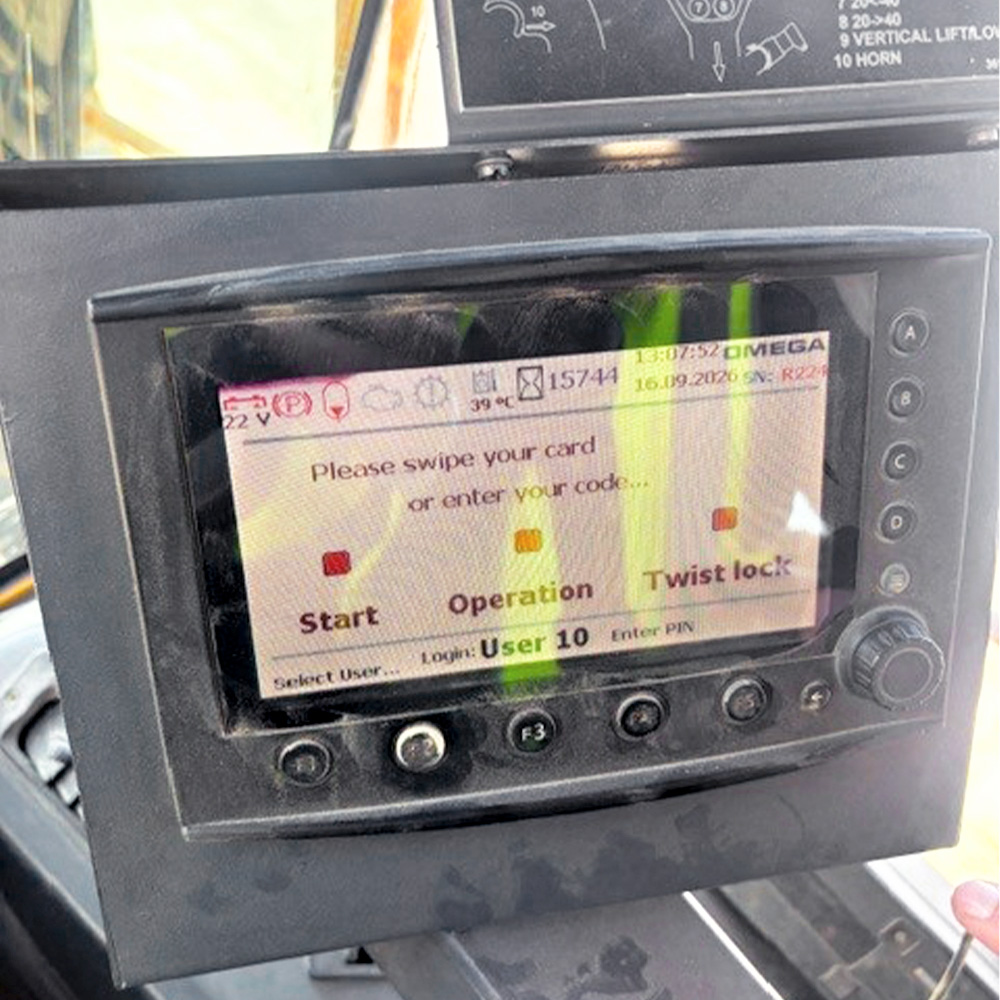 Used Omega 45.0T 5 High Diesel Reach Stacker - Image 22